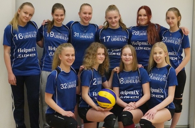 Kuvassa kauden 2017-2018 C-tyttöjen joukkue.